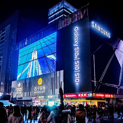 Commercial P10 LED Display Cabinet ความละเอียด 128 × 72 สำหรับกลางแจ้ง